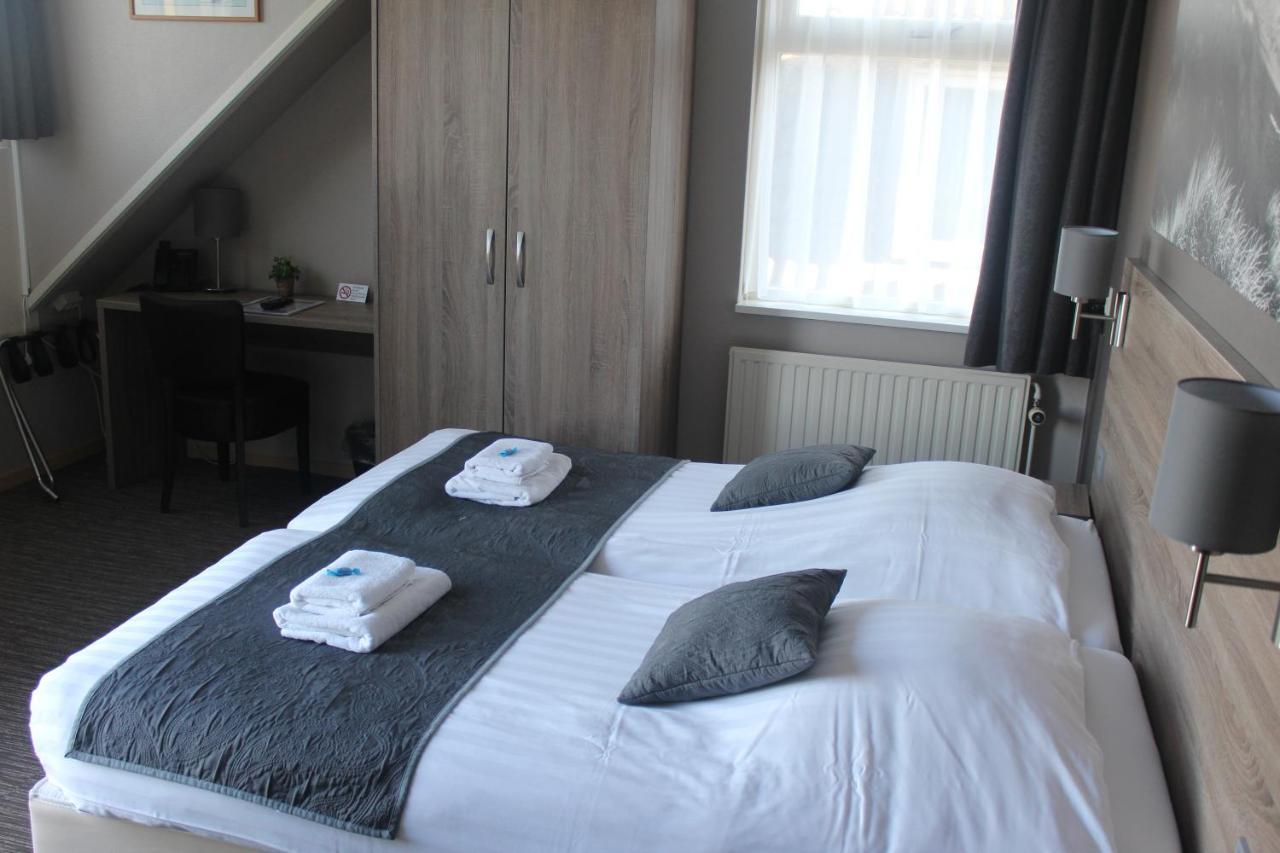 Hotel Restaurant 'T Klokje Renesse Ngoại thất bức ảnh