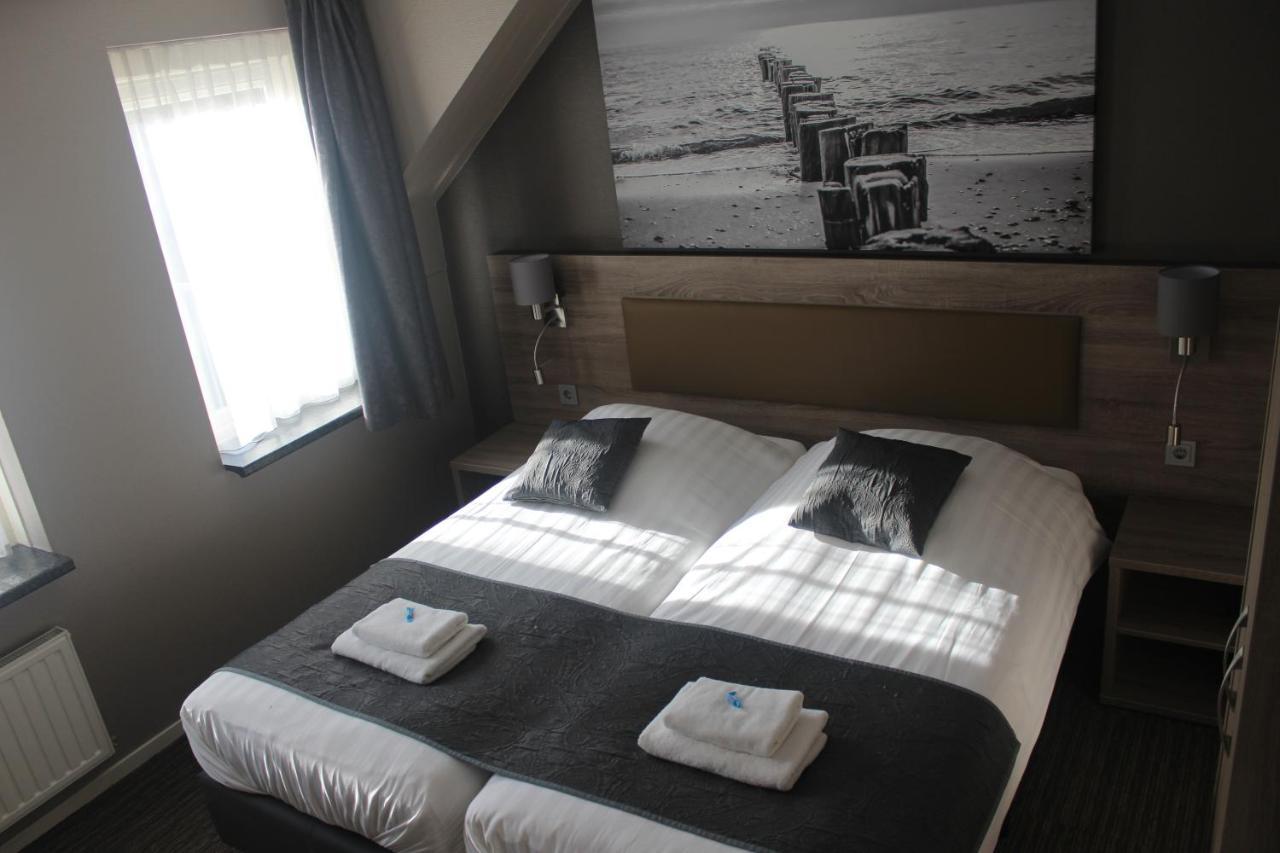 Hotel Restaurant 'T Klokje Renesse Ngoại thất bức ảnh