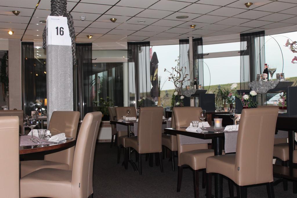 Hotel Restaurant 'T Klokje Renesse Ngoại thất bức ảnh