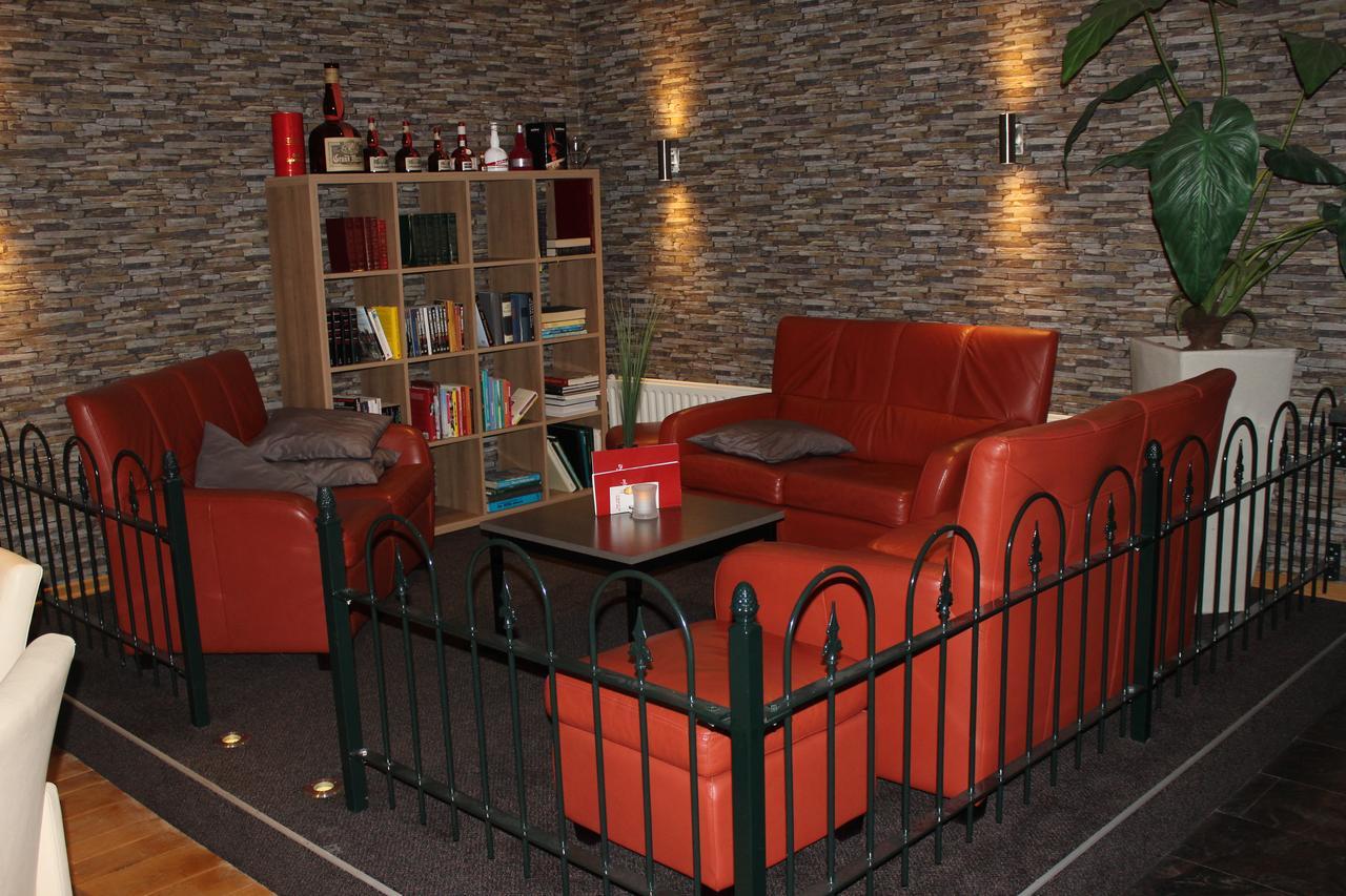 Hotel Restaurant 'T Klokje Renesse Ngoại thất bức ảnh