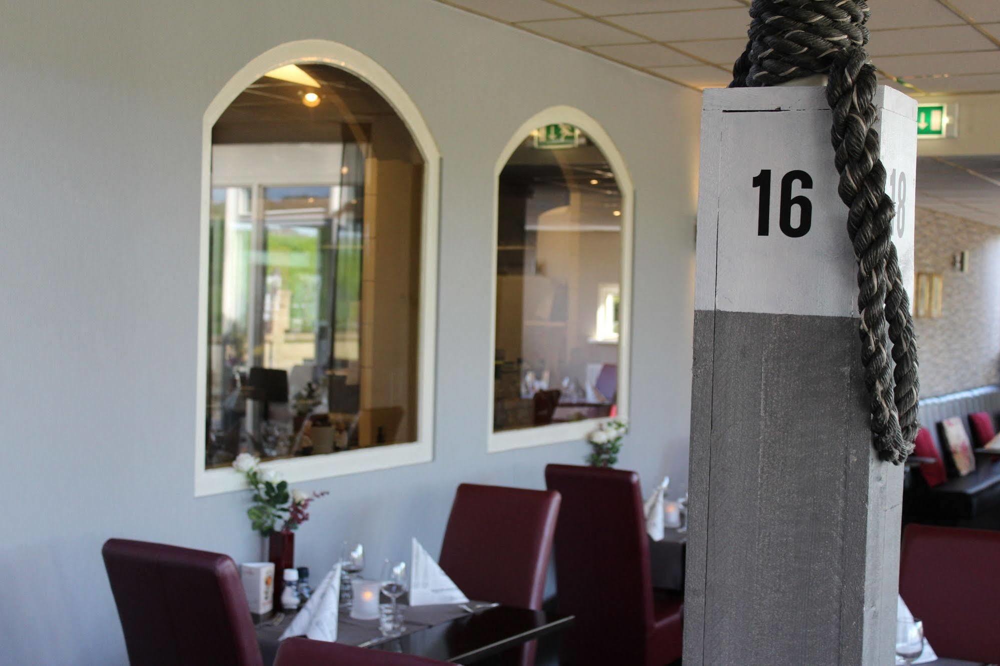 Hotel Restaurant 'T Klokje Renesse Ngoại thất bức ảnh