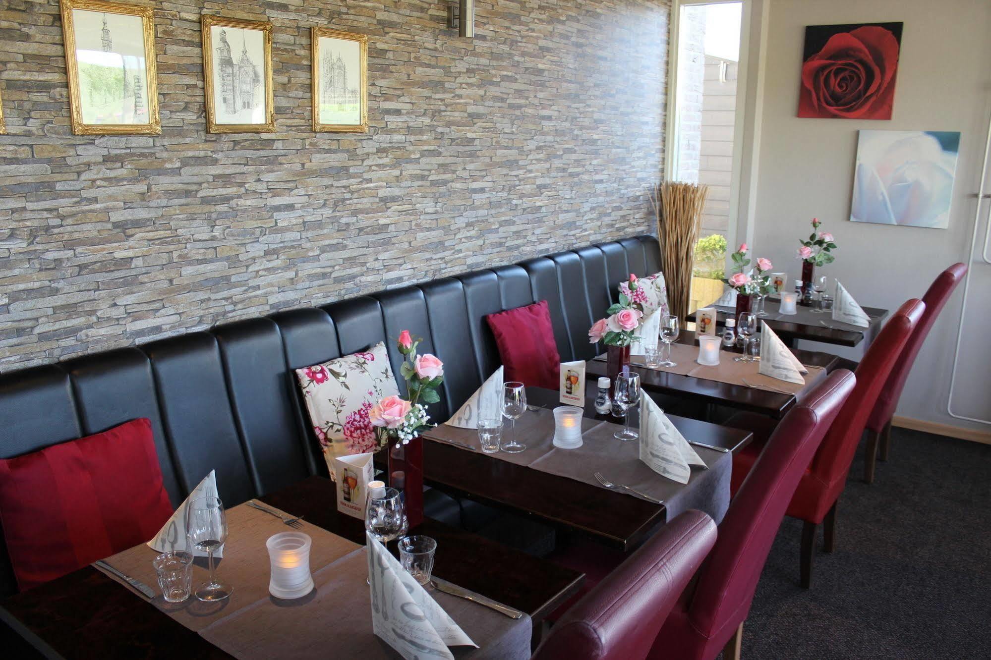 Hotel Restaurant 'T Klokje Renesse Ngoại thất bức ảnh